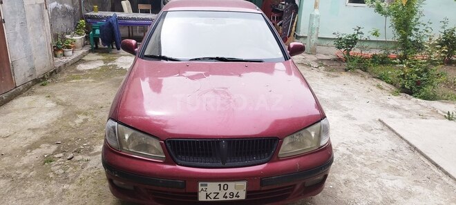 Nissan Sunny 2001, 300,000 km - 1.6 l - Bakı