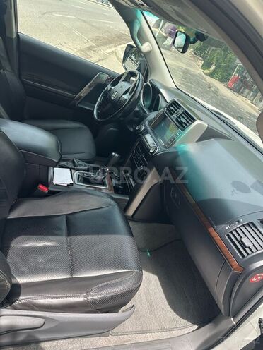 Toyota Land Cruiser Prado 2012, 280,000 km - 2.7 l - Bakı