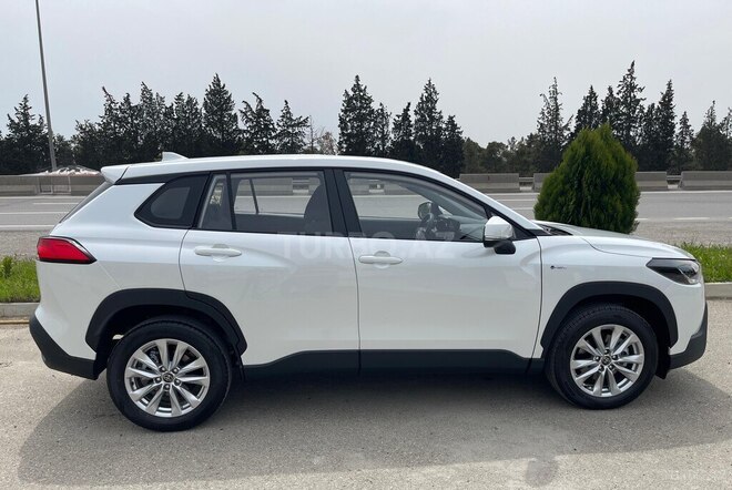 Toyota Corolla Cross 2025, 0 km - 2.0 л - Bakı