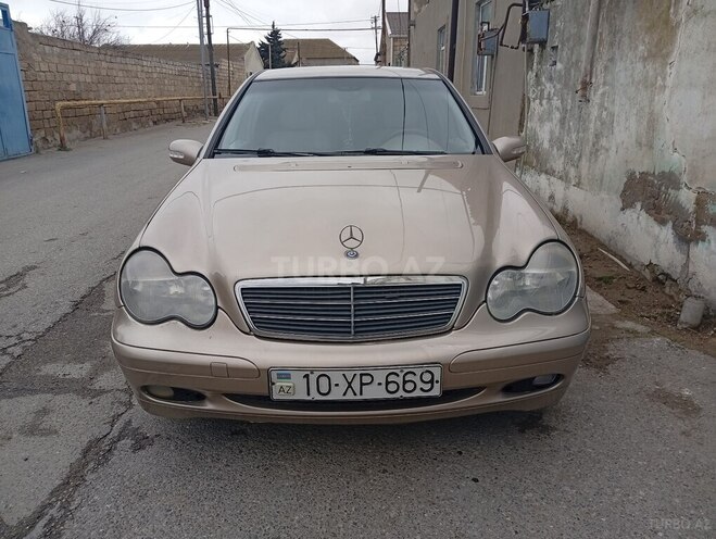Mercedes C 220 2001, 340,000 km - 2.2 l - Bakı