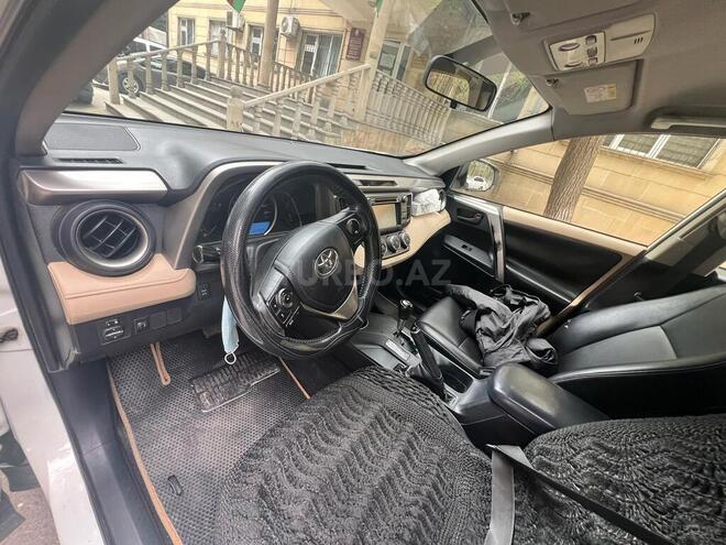 Toyota RAV4 2013, 520,000 km - 2.5 l - Tovuz