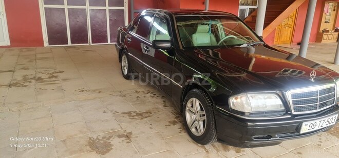 Mercedes C 230 1998, 329,900 km - 2.3 l - Salyan