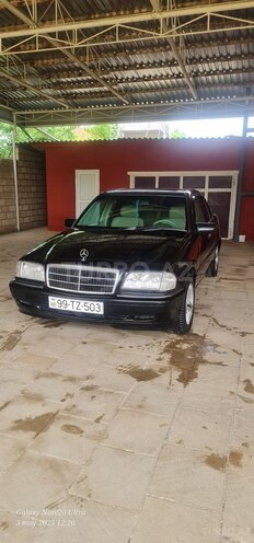 Mercedes C 230 1998, 329,900 km - 2.3 l - Salyan