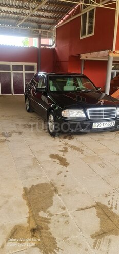 Mercedes C 230 1998, 329,900 km - 2.3 l - Salyan