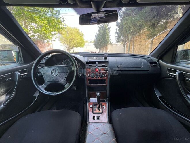 Mercedes C 240 1997, 260,000 km - 2.4 l - Bakı