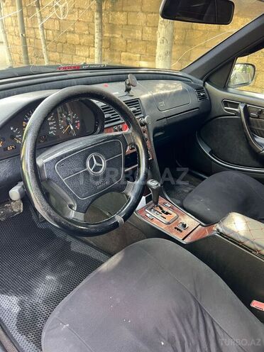 Mercedes C 240 1997, 260,000 km - 2.4 l - Bakı