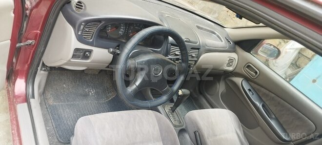 Nissan Sunny 2001, 300,000 km - 1.6 l - Bakı