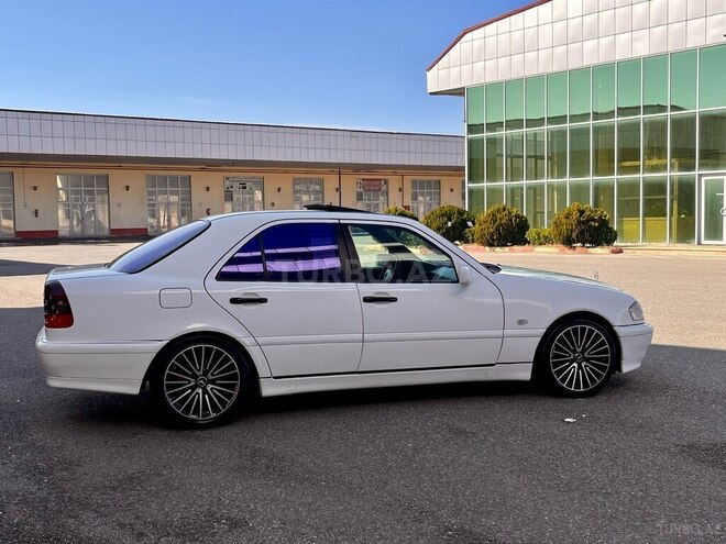 Mercedes C 240 1998, 320,000 km - 2.4 l - Gəncə