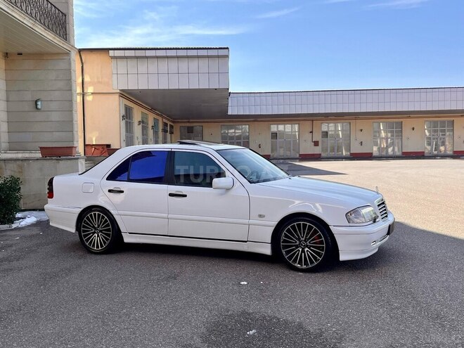 Mercedes C 240 1998, 320,000 km - 2.4 l - Gəncə