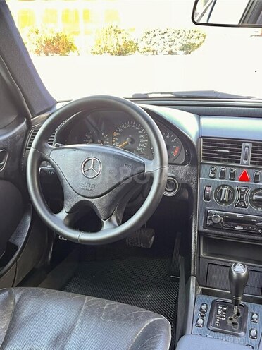 Mercedes C 240 1998, 320,000 km - 2.4 l - Gəncə