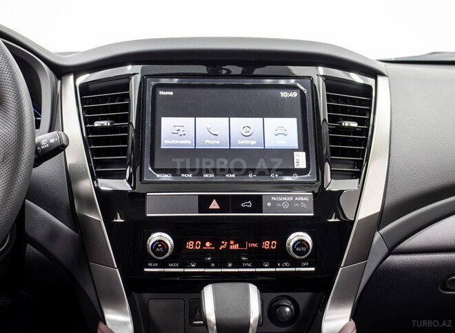 Mitsubishi Pajero Sport-17