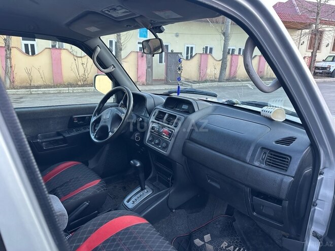 Mitsubishi Pajero io 2000, 322,000 km - 2.0 l - Şəmkir