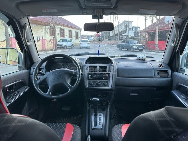 Mitsubishi Pajero io 2000, 322,000 km - 2.0 l - Şəmkir