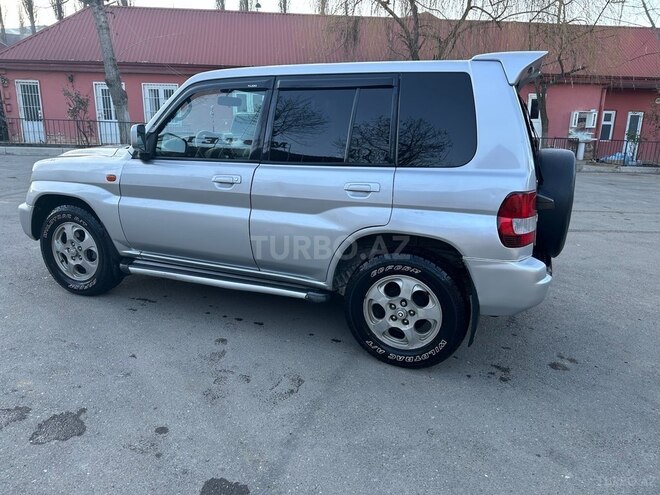 Mitsubishi Pajero io 2000, 322,000 km - 2.0 l - Şəmkir