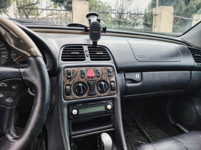 Mercedes  2001, 210,000 km - 2.3 l - Şəki