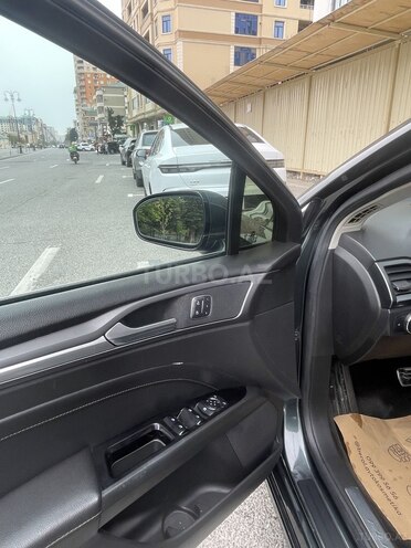 Ford Fusion (North America) 2014, 282,000 km - 2.0 l - Bakı