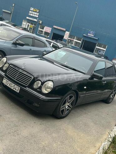 Mercedes E 280 1998, 439,000 km - 2.8 l - Bakı