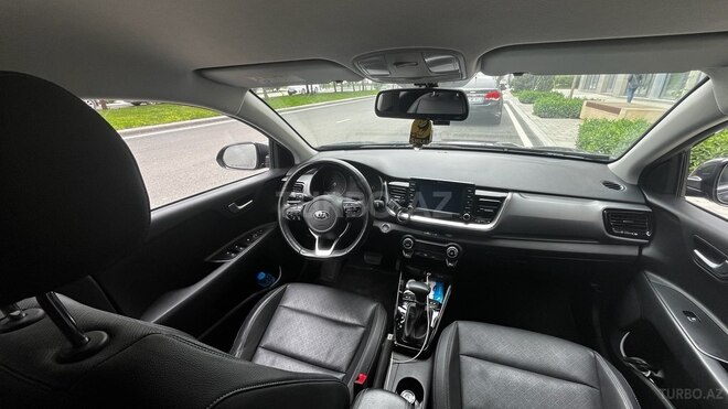 Kia Stonic-4