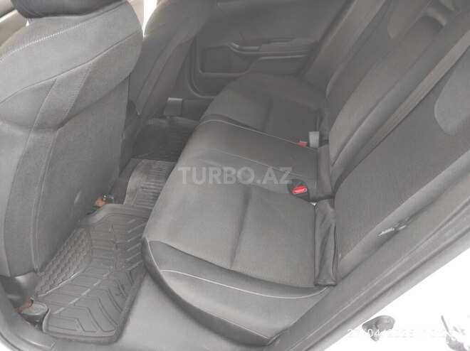 Honda Insight 2021, 133,000 km - 1.5 l - Bakı
