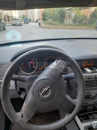 Opel Astra 2006, 400,000 km - 1.7 l - Bakı