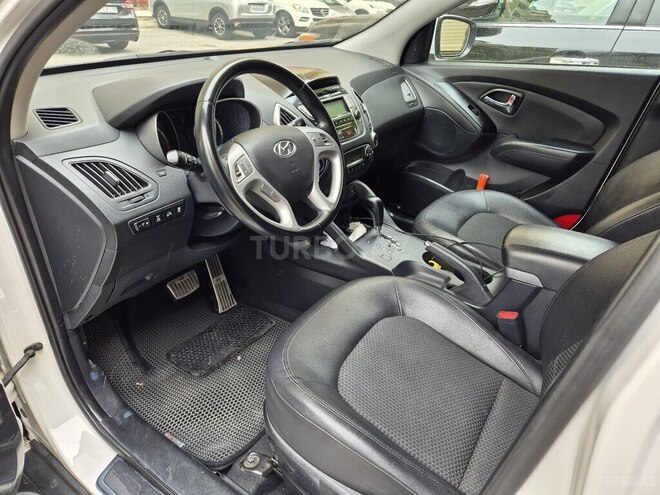 Hyundai ix35 2013, 122,000 km - 2.0 l - Bakı