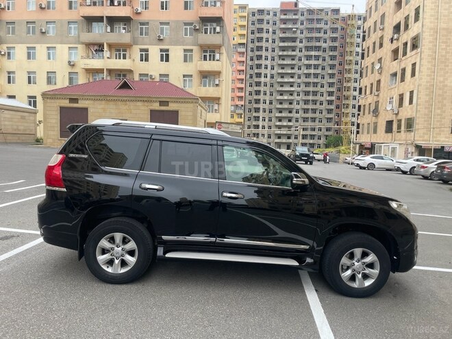 Toyota Land Cruiser Prado 2012, 215,000 km - 2.7 л - Bakı