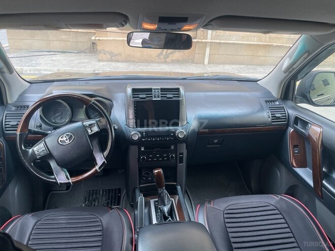 Toyota Land Cruiser Prado 2012, 215,000 km - 2.7 л - Bakı