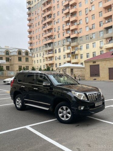 Toyota Land Cruiser Prado 2012, 215,000 km - 2.7 л - Bakı