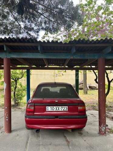 Opel Vectra 1993, 454,470 km - 2.0 л - Bakı