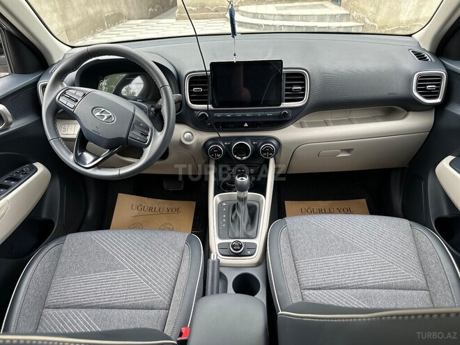 Hyundai Venue 2024, 9,000 km - 1.6 l - Bakı
