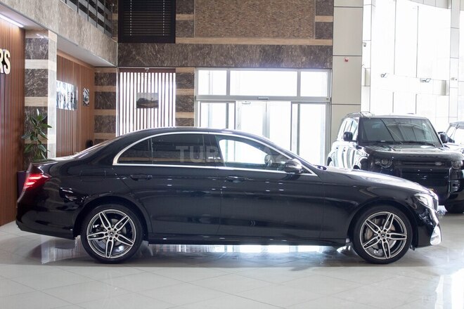 Mercedes E 300 2019, 67,000 km - 2.0 l - Bakı
