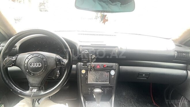 Audi A4 2000, 350,000 km - 1.8 l - Bakı