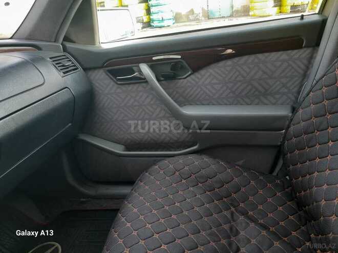 Mercedes C 200 1995, 211,000 km - 2.0 л - Bakı