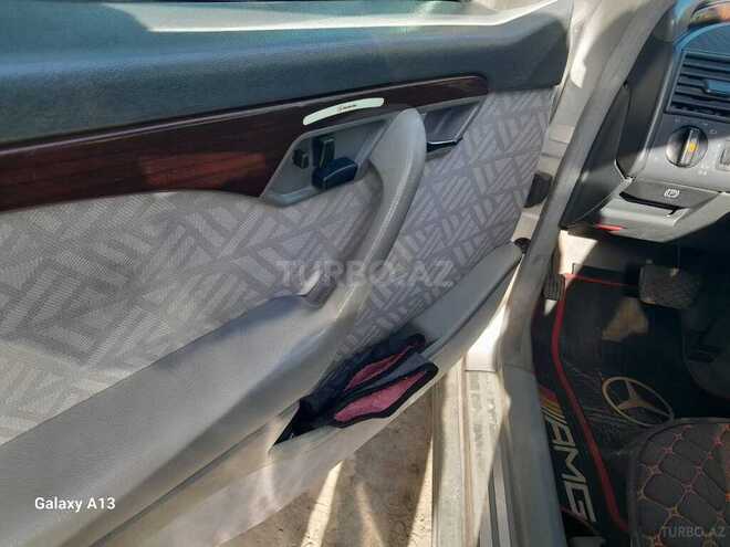 Mercedes C 200 1995, 211,000 km - 2.0 л - Bakı