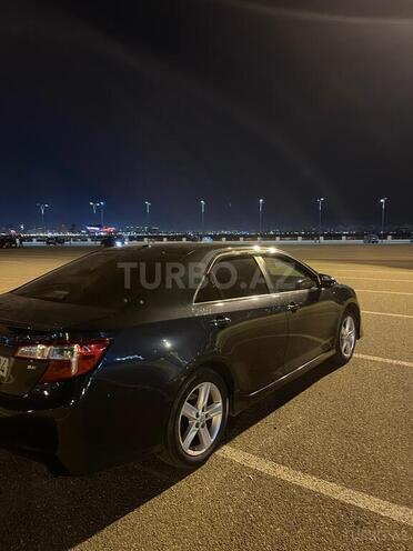 Toyota Camry 2013, 124,500 km - 2.5 л - Bakı