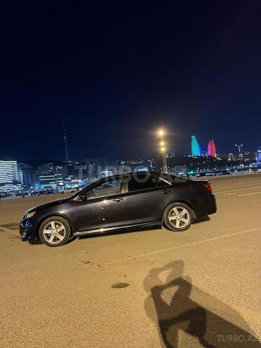 Toyota Camry 2013, 124,500 km - 2.5 л - Bakı