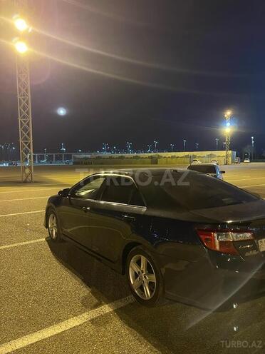 Toyota Camry 2013, 124,500 km - 2.5 л - Bakı