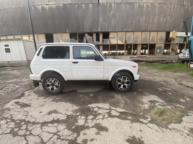 LADA (VAZ) Niva 2019, 71,000 km - 1.7 l - Gəncə