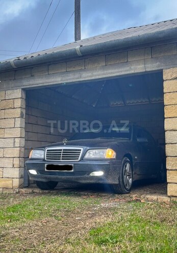 Mercedes C 200 1998, 398,000 km - 2.0 л - Masallı