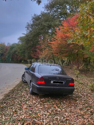 Mercedes C 200 1998, 398,000 km - 2.0 л - Masallı
