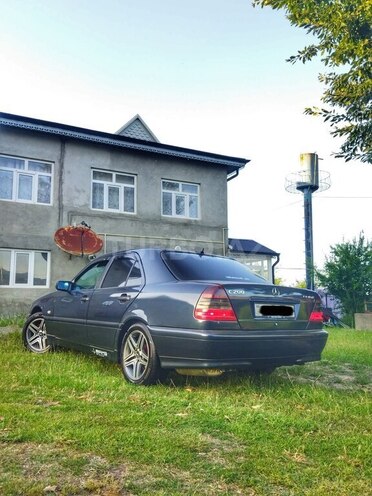 Mercedes C 200 1998, 398,000 km - 2.0 л - Masallı
