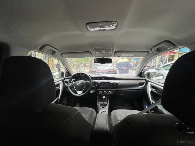 Toyota Corolla 2015, 248,000 km - 1.6 l - Bakı