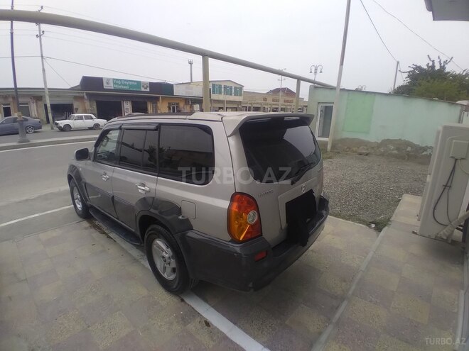 Hyundai Terracan 2003, 252,000 km - 2.9 л - Bakı