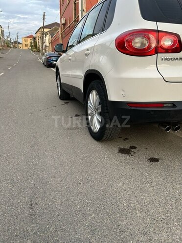 Volkswagen Tiguan 2009, 210,000 km - 2.0 l - Bakı
