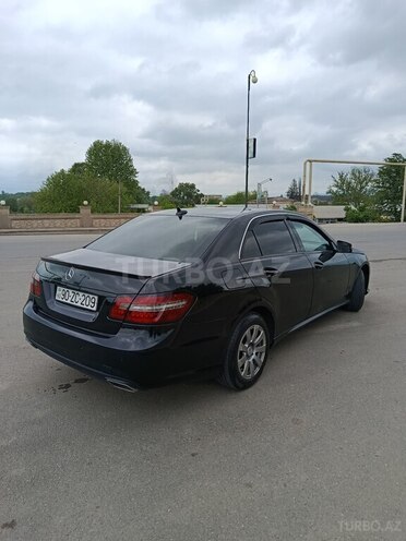 Mercedes E 220 d 2012, 390,000 km - 2.2 l - Qazax