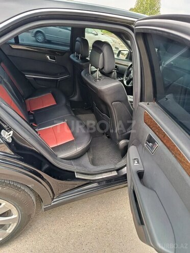 Mercedes E 220 d 2012, 390,000 km - 2.2 l - Qazax