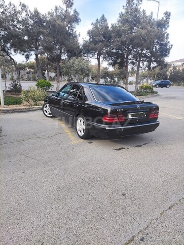 Mercedes E 270 2000, 480,100 km - 2.7 л - Bakı