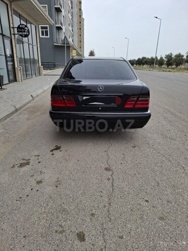 Mercedes E 240 1999, 356,065 km - 2.4 л - Bakı