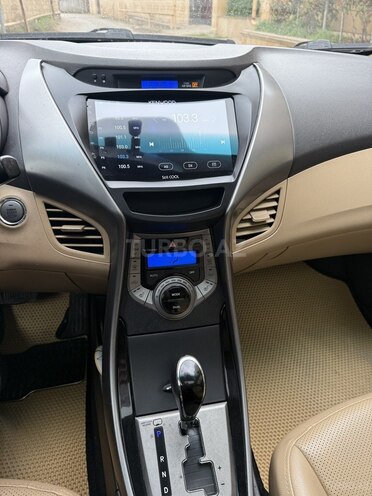 Hyundai Elantra 2012, 274,971 km - 1.8 l - Bakı