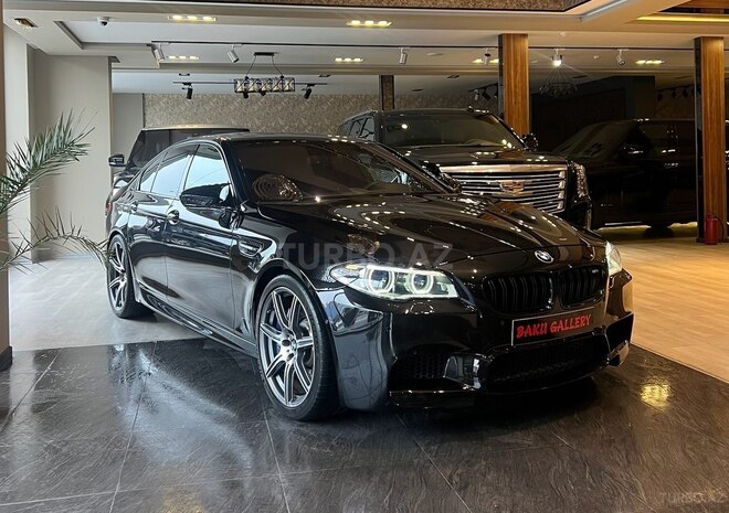 BMW M5-3